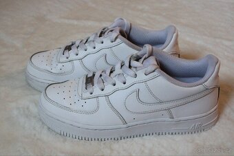 Nike Air Force 1 bílé - 3
