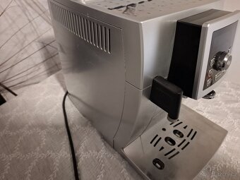 Kávovar DeLonghi - 3