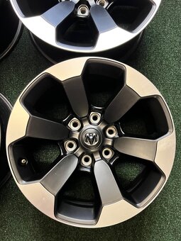 6x139.7 R18 Dodge RAM 1500 REBEL Originál Alu + senzory - 3