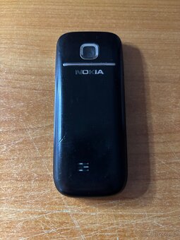 Nokia 2730c - 3