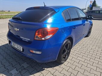 Chevrolet Cruze 2,0 CRDi. Rok 2012 - 3