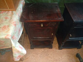 starožitnosti ložnice - 3