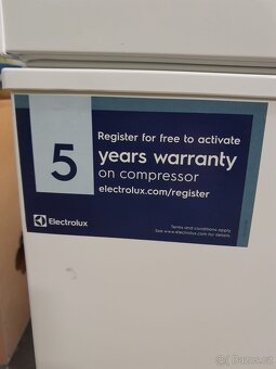 Mrazák Electrolux 308 l pultový - 3