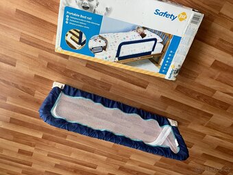 Zábrana do postele - 3