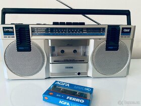 Radiomagnetofon Philips D8118, rok 1984 - 3