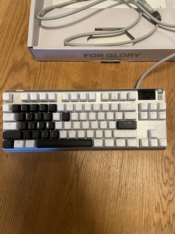 Steelseries apex 7 tkl - 3
