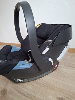 Autosedačka pro miminko - 3