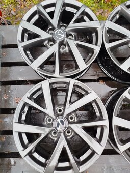 Originál ALU Mazda R16 6,5J 5x114,3 střed 67mm - 3