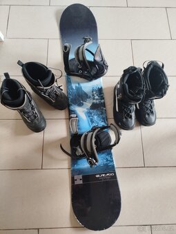 Snowboard s botama - 3