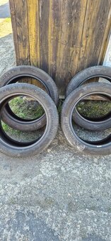 235/50 R19 - 3