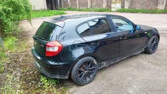 BMW 130i rezervace - 3