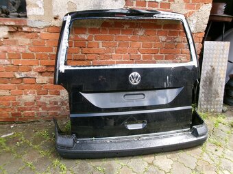 VW T6, T6.1 - zadní dveře ,světla , nárazník - 3