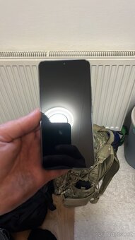 Samsung Galaxy S22 5G 128gb - 3