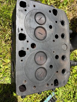 Diely na Zetor 25. Dovoz do ČR v pondelok - 3