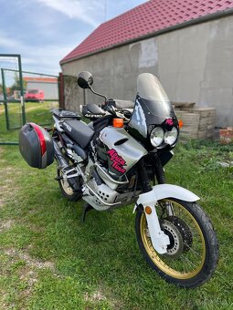 Honda XRV 750 Africa Twin - 3