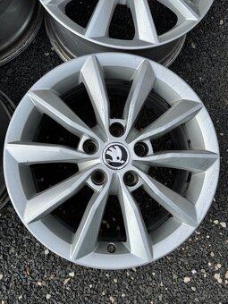 Sada alu kol Škoda Minoris R16 5x112 - 3