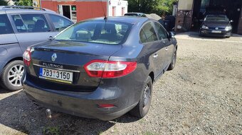 Renault Fluence na opravu nebo na náhradní díly - 3