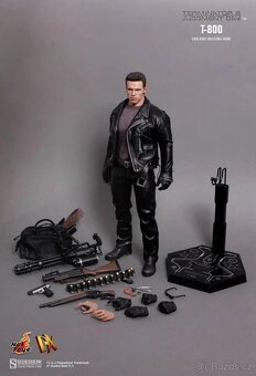 Predám hot toys figurku terminatora 1/6. Komplet balenie. - 3
