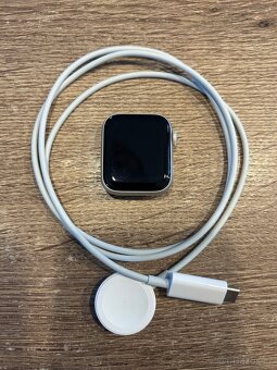 Apple watch SE 2022 na náhradní díly - 3