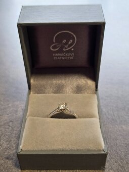 Zásnubní prsten s diamantem - 3