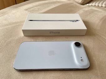 Apple iPhone Air 256GB blankytně modrý.Nový záruka 24.měs. - 3