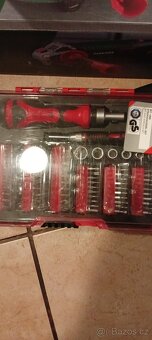 Úhlová bruska+goly - 3