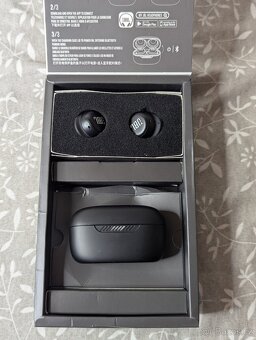 JBL Live Free NC+ TWS černá - 3