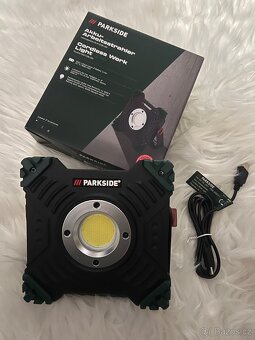 Aku LED reflektor PARKSIDE PAAL 6000 E1 nový PC 750 Kč - 3