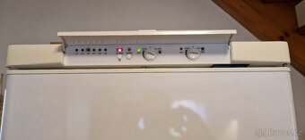 Chladnička s mrazákem Electrolux ER8417B - 3