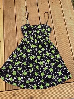 Šaty černé s květy vel. 39/40 - 3