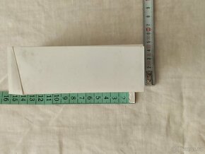 Plastová krabička na cokoliv 5,- - 3