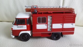 Avia A30 DA 12 De Agostini 1/43 - 3