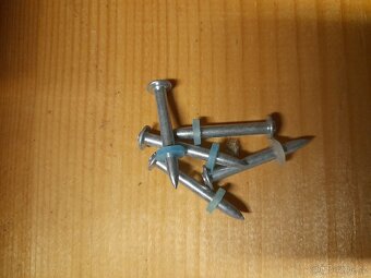 Nastřelovací hřebíky - 3