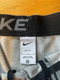 Nike kalhoty - 3