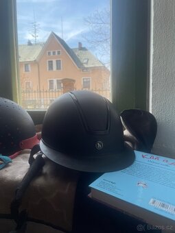 Jezdecká helma - 3