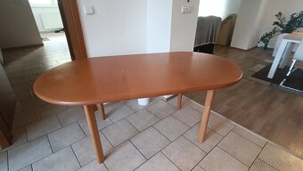 Jídelní stůl - 3