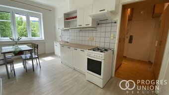 Prodej bytu 2+kk, Vsetín - 3