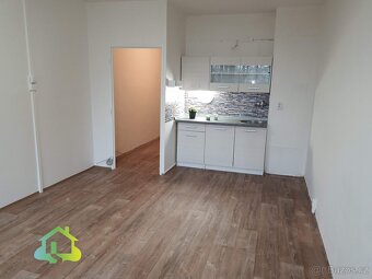 Pronájem, bytu 1+kk, 29 m2, Liberec - Nové Pavlovice - 3