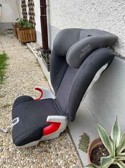 Pěkná autosedačka 15-36 kg - 3