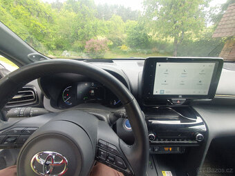 Toyota Yaris Cross Adventure AWD - i - 3