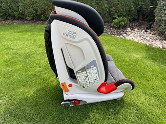 Autosedačka Britax Römer Advansafix III SICT, s ISOFIXEM - 3