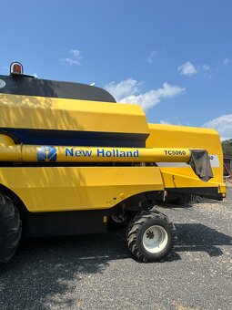 Sklízecí mlátička new holland TC 5060 - 3