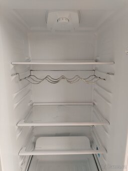 Vestavěná lednice Beko CBI 7771 F s mrazničkou - 3