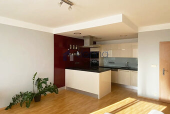 Pronájem bytu 2+kk, 72m², ul. Na Slatince, Praha 10 - Záběhl - 3