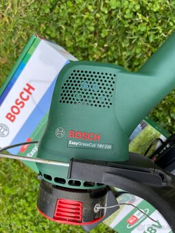 Bosch Aku vyžínač EasyGrassCut 18V-230 - 3