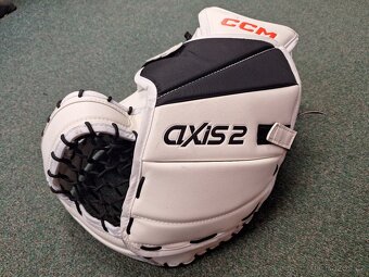 Lapačka CCM axis2 pro custom - 3