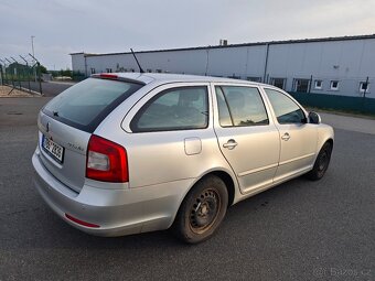Octavia II 1.6 tdi 77 kw 2011 - 3