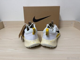 Nike Juniper Trail 2 NN White Vivid Sulfur vel.44,5/28,5cm - 3