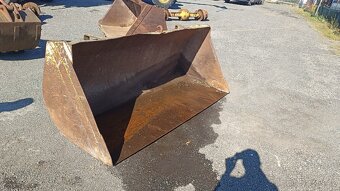 Lžíce na čelní nakladač - 3