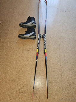 prodám běžky a boty Salomon vel. 43, váz. SNS - 3